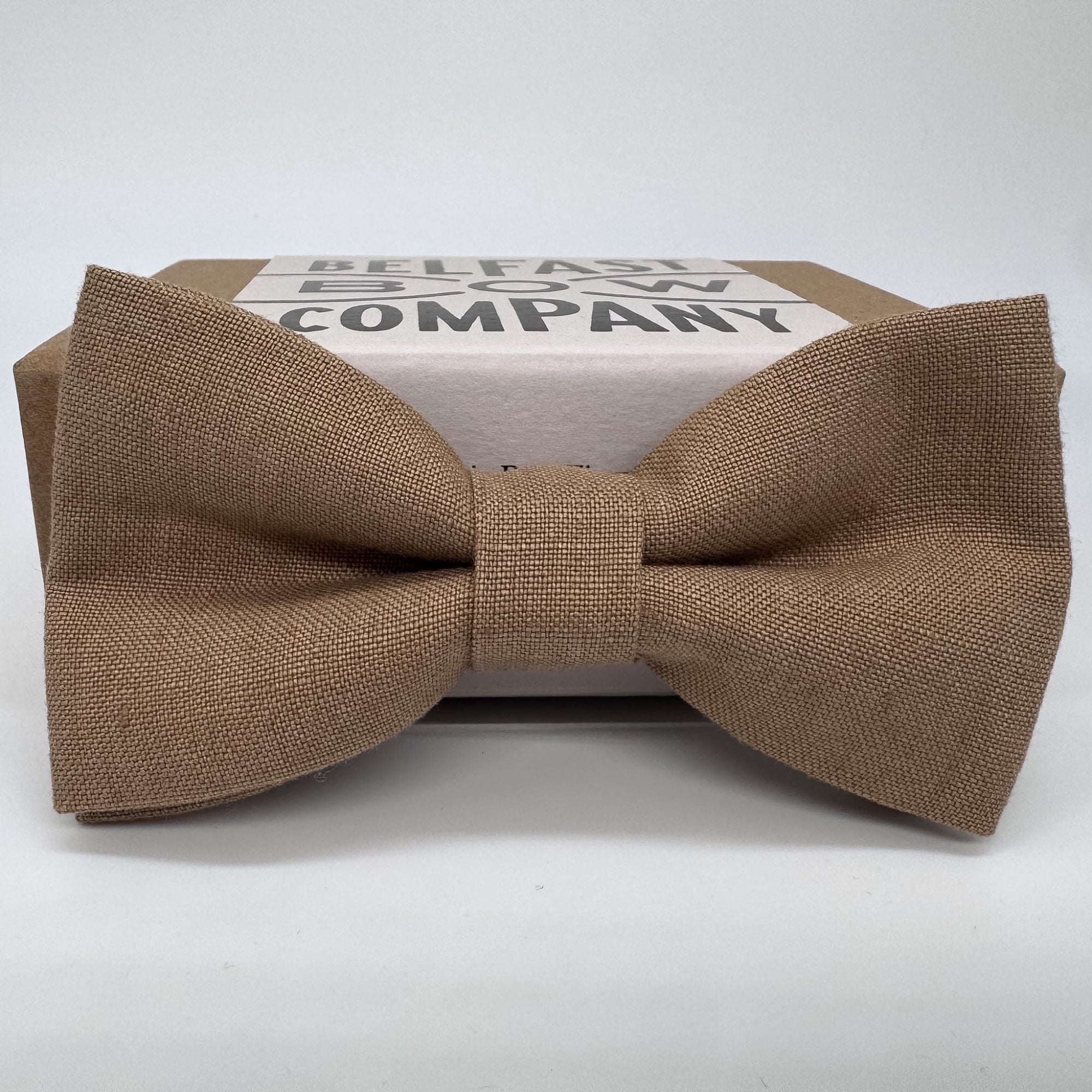 Mocha Bow Tie in Irish Linen