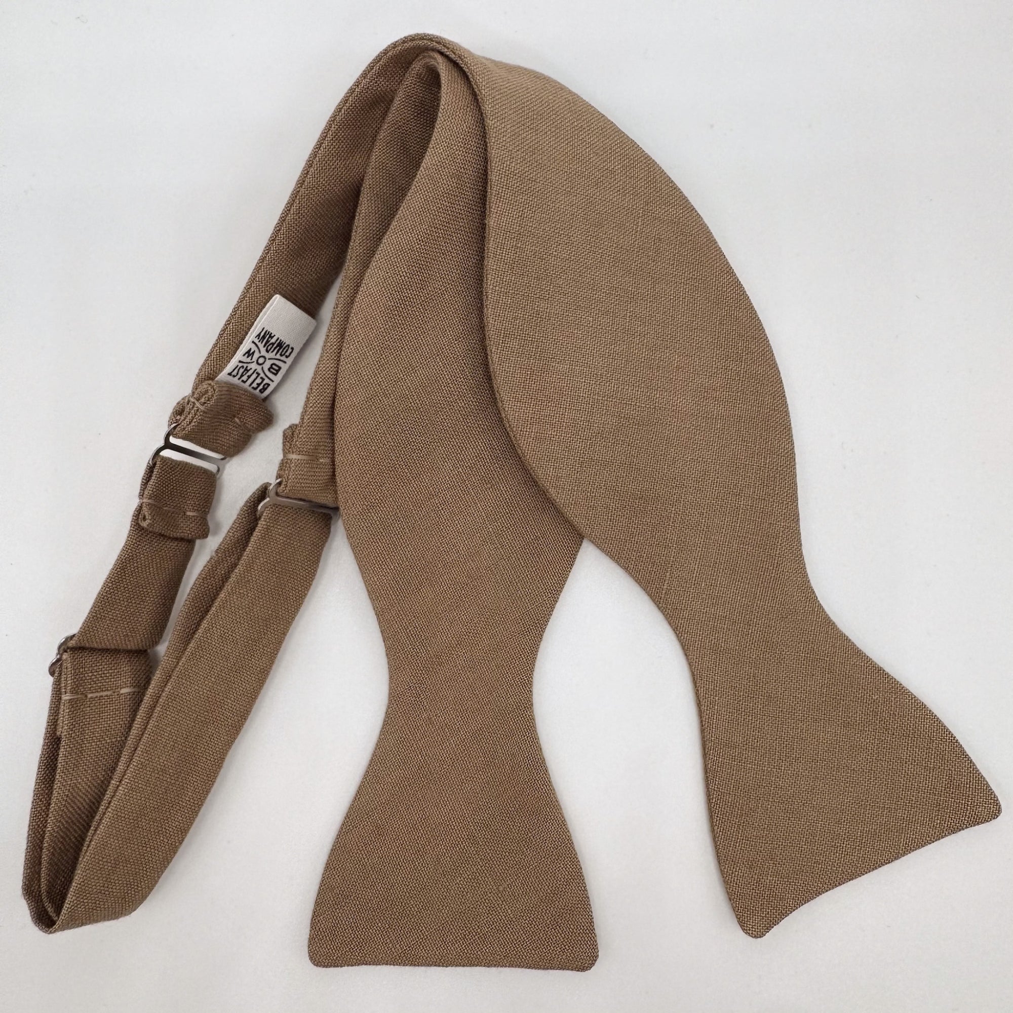 Mocha Bow Tie in Irish Linen