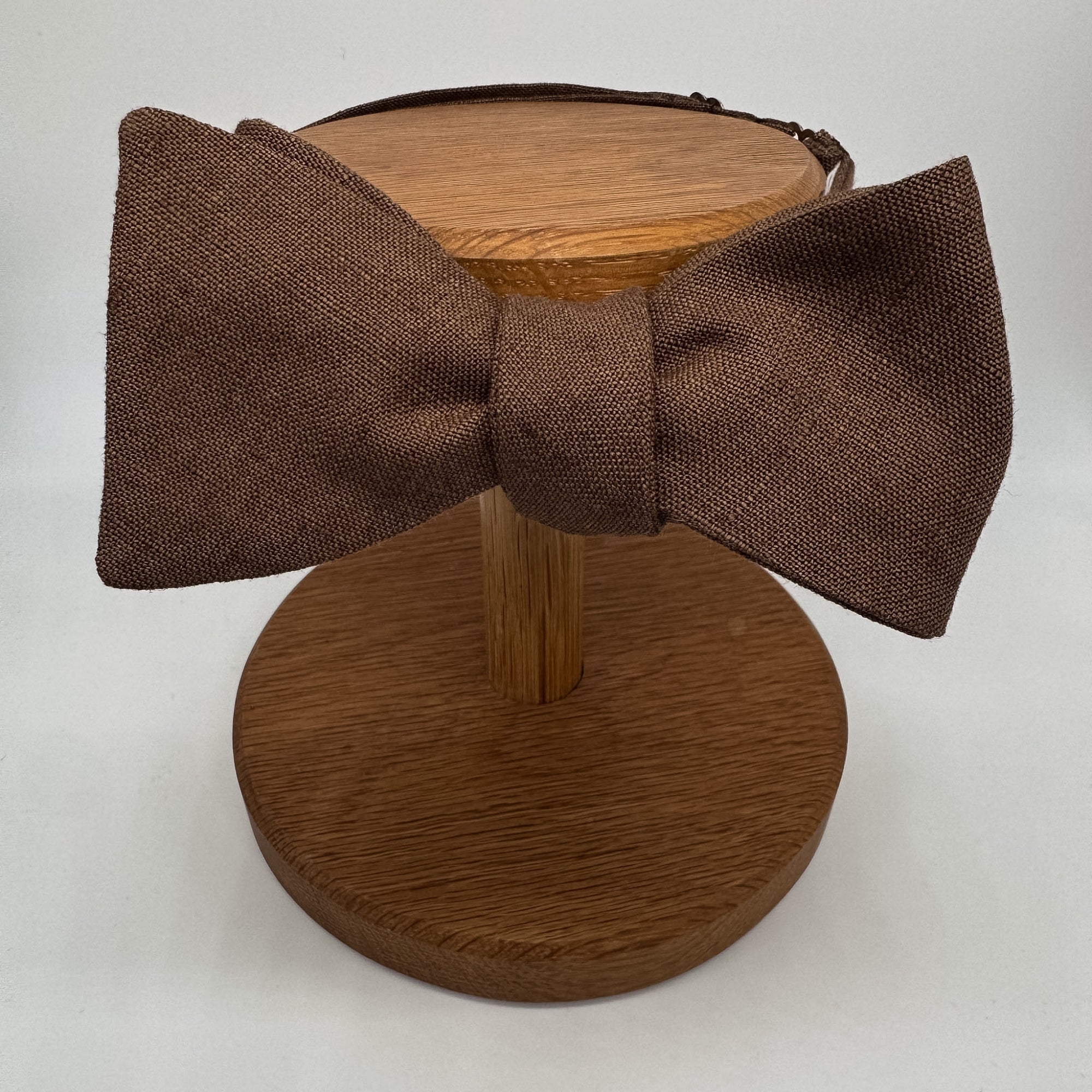 Chocolate Brown Bow Tie in Irish Linen
