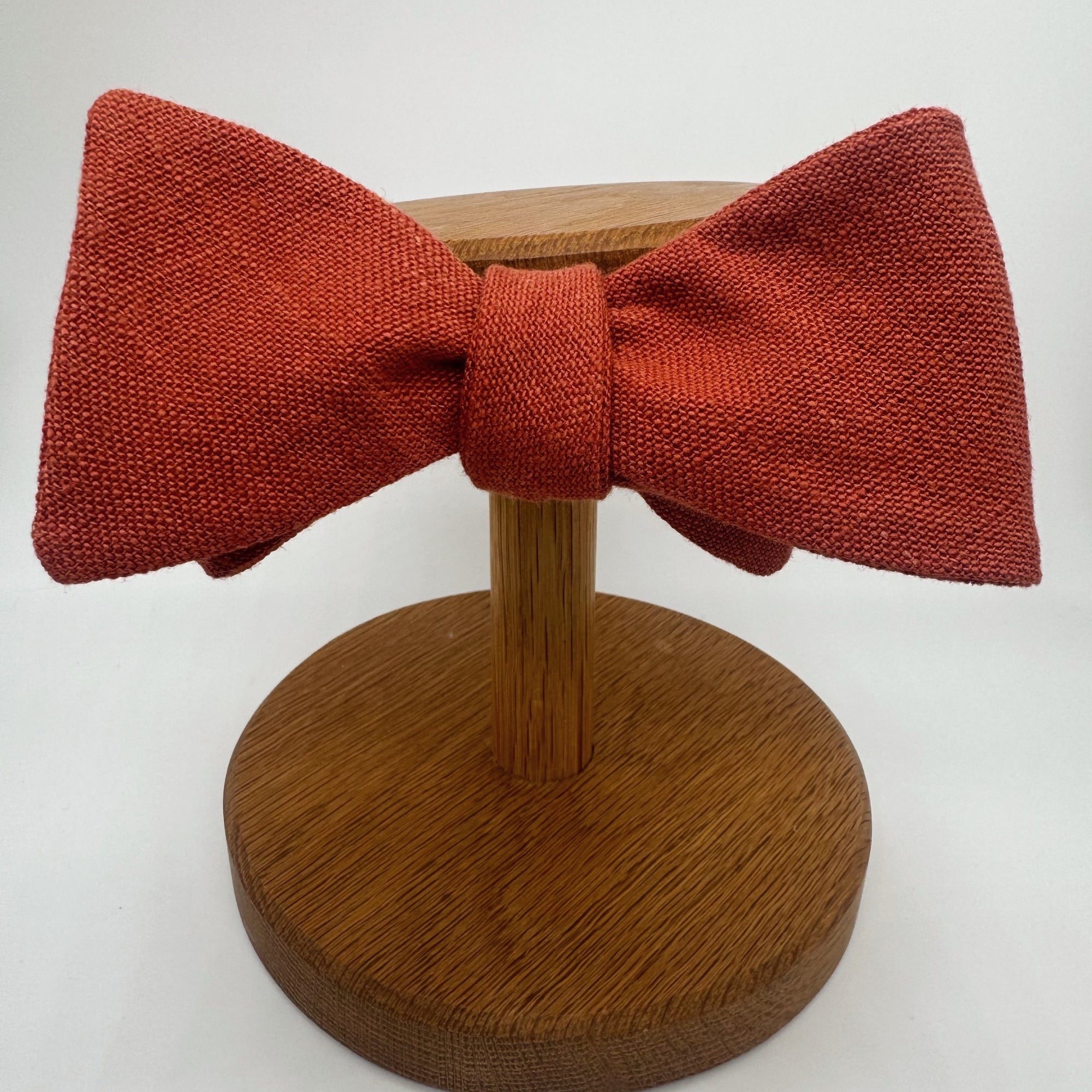Self-Tie Bow Tie in Rust Irish Linen