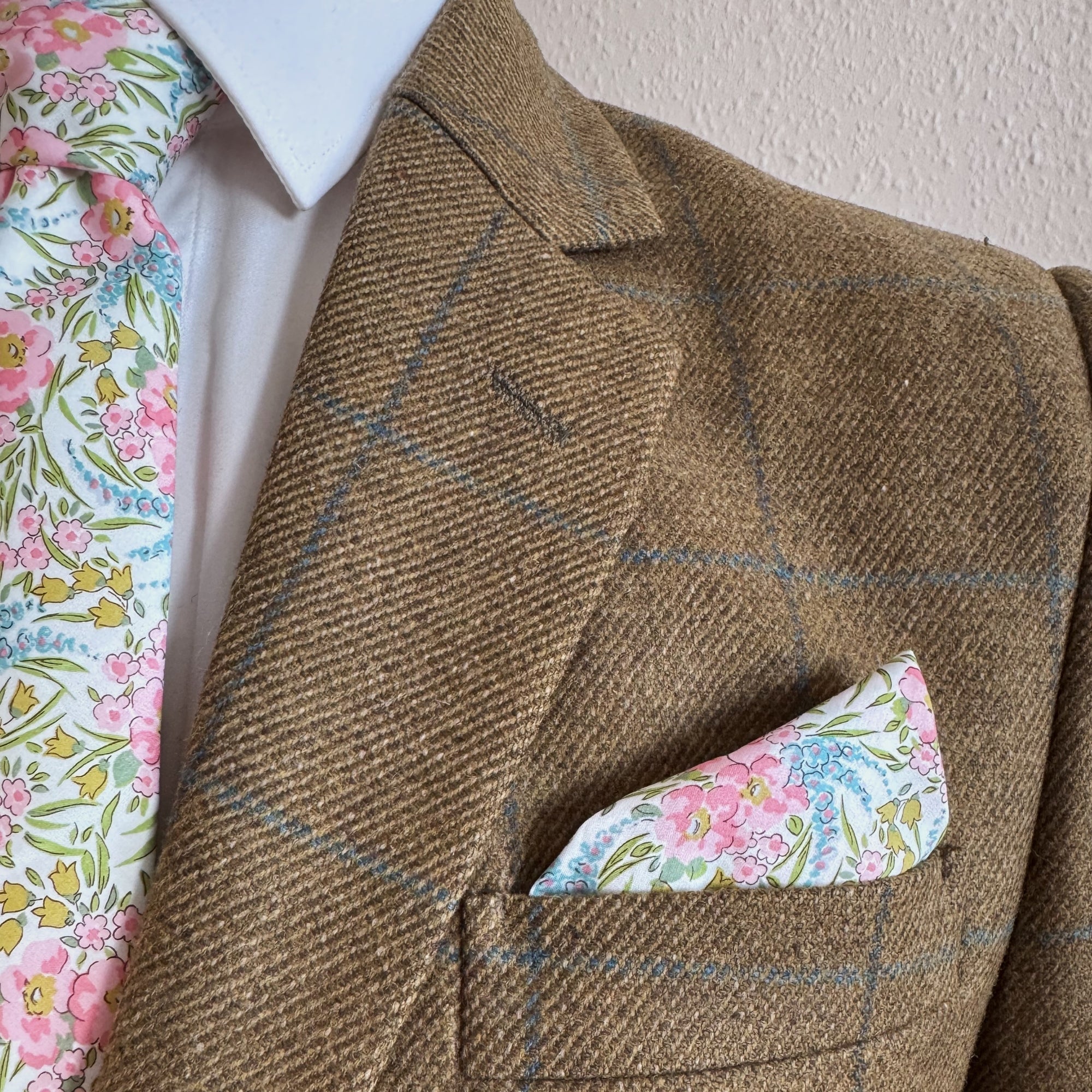 Liberty of London Tie in Pink & Blue Floral Blossom