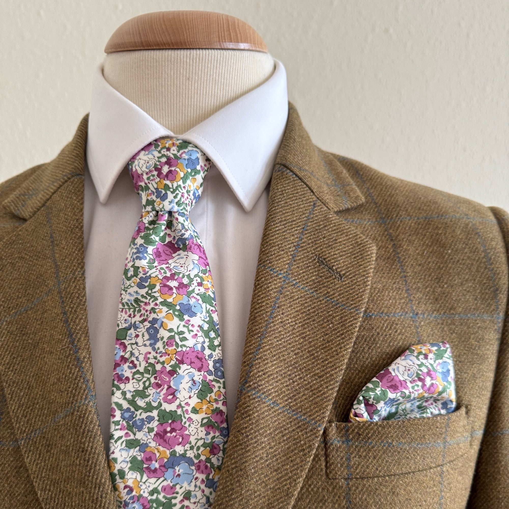 Liberty of London Tie in Cottage Garden Floral