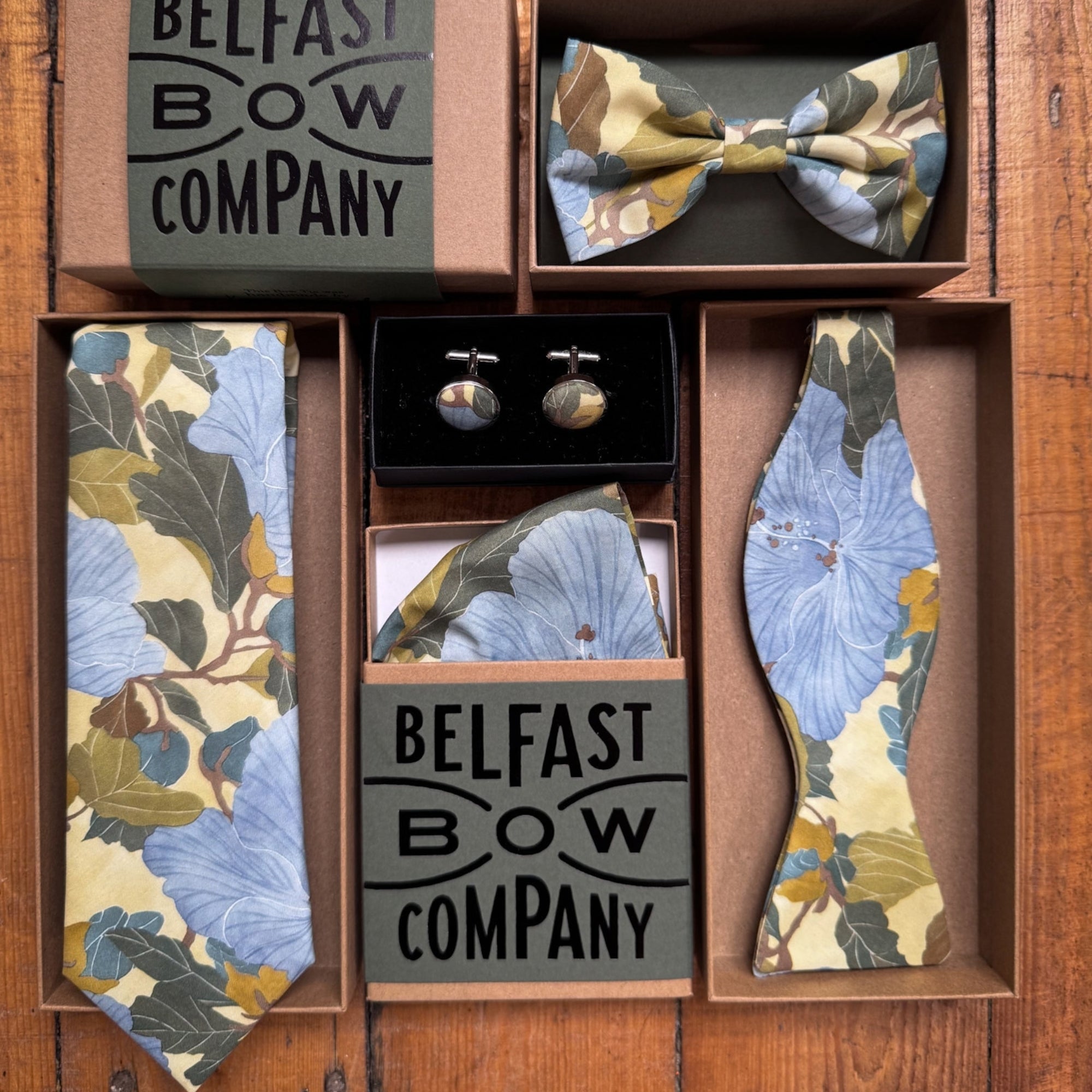 Liberty of London Bow Tie in Powder Blue & Eucalyptus Floral