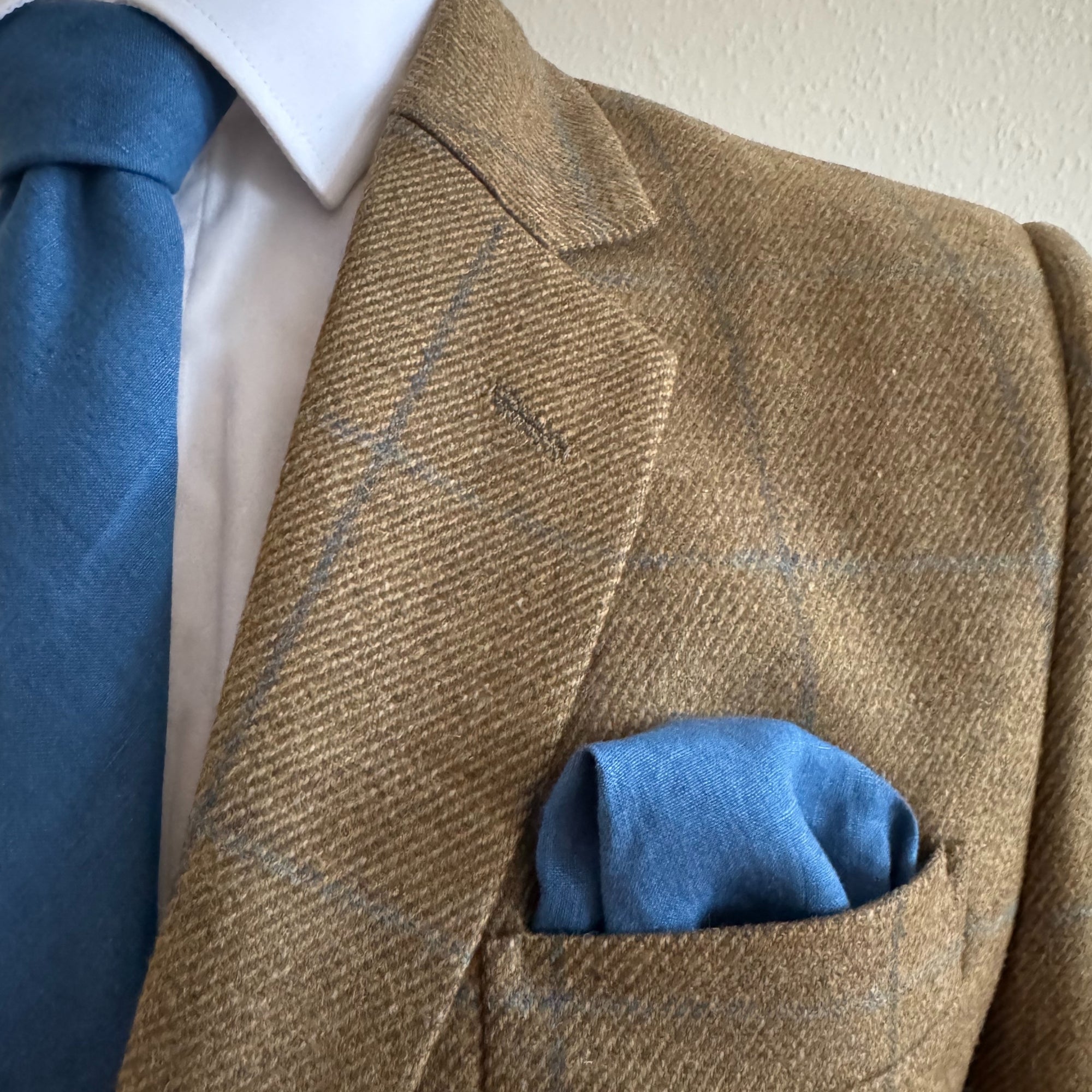Peacock Blue Tie in Irish Linen