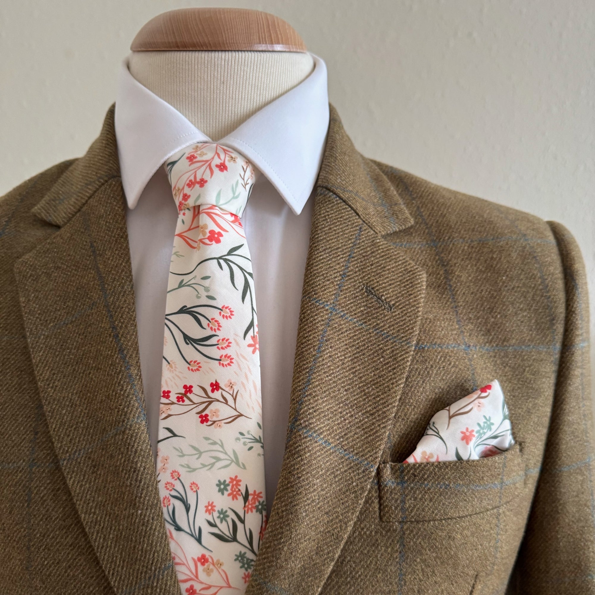Boho Blooms Tie in Sage Green Windswept Meadow