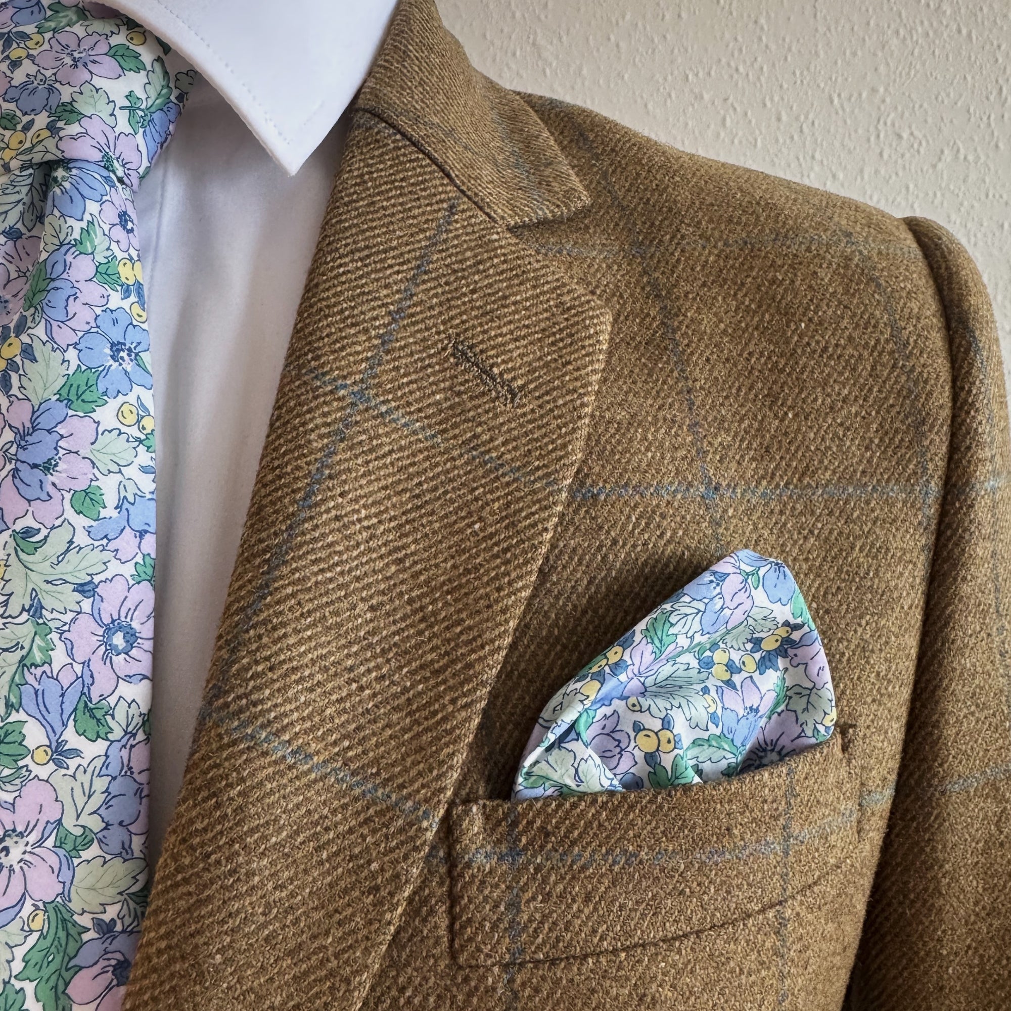 Liberty of London Tie in Dusty Lilac Floral