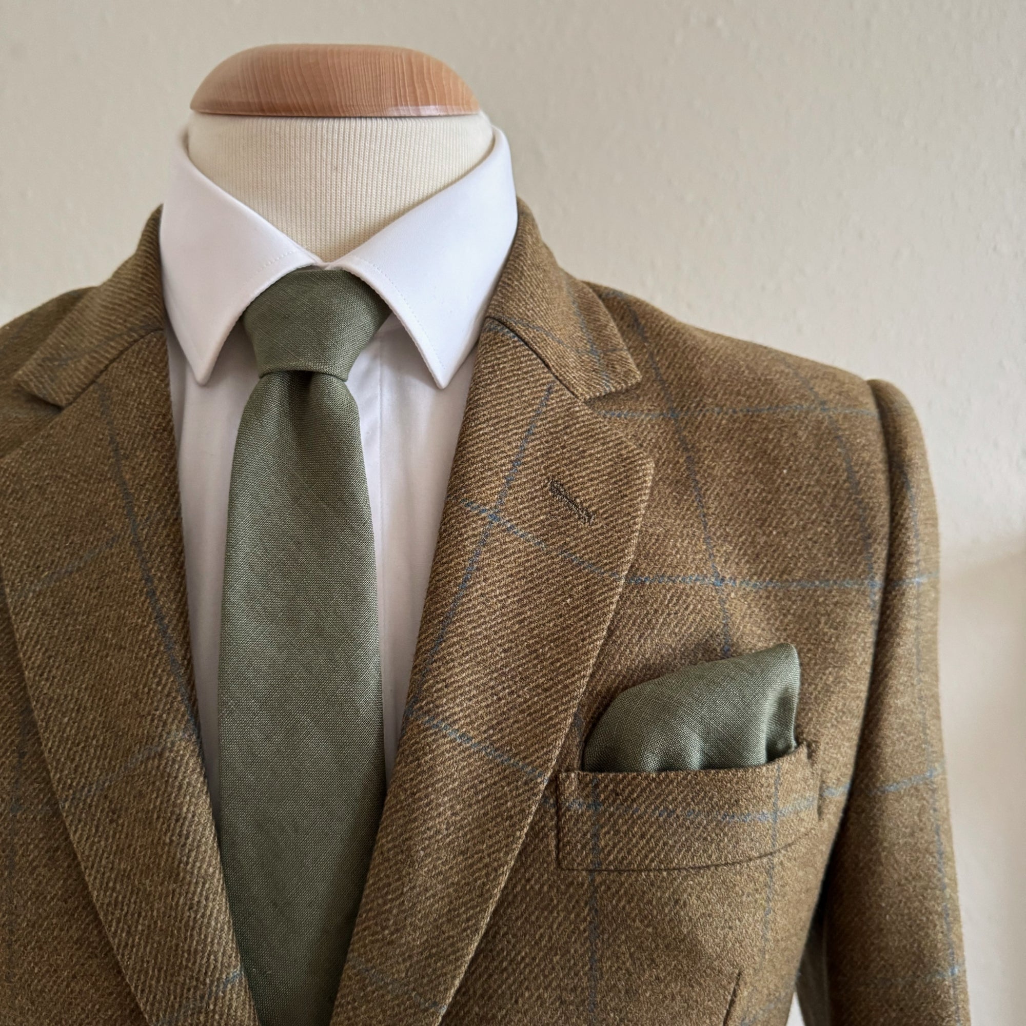 Olive Green Tie in Irish Linen