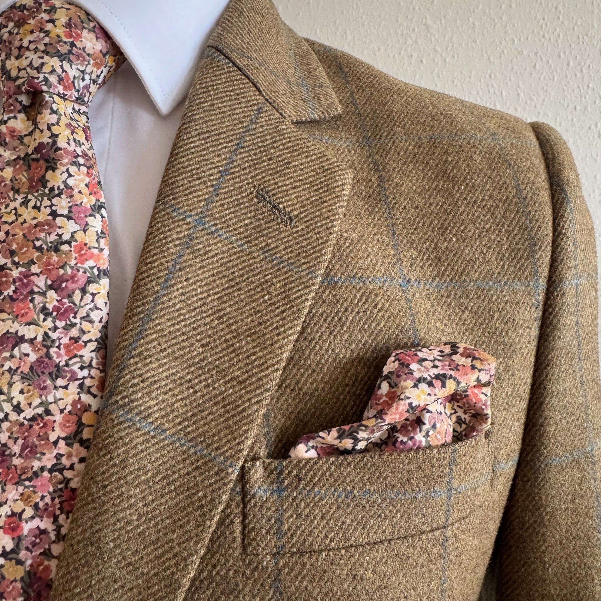 Liberty of London Tie in Vintage Floral