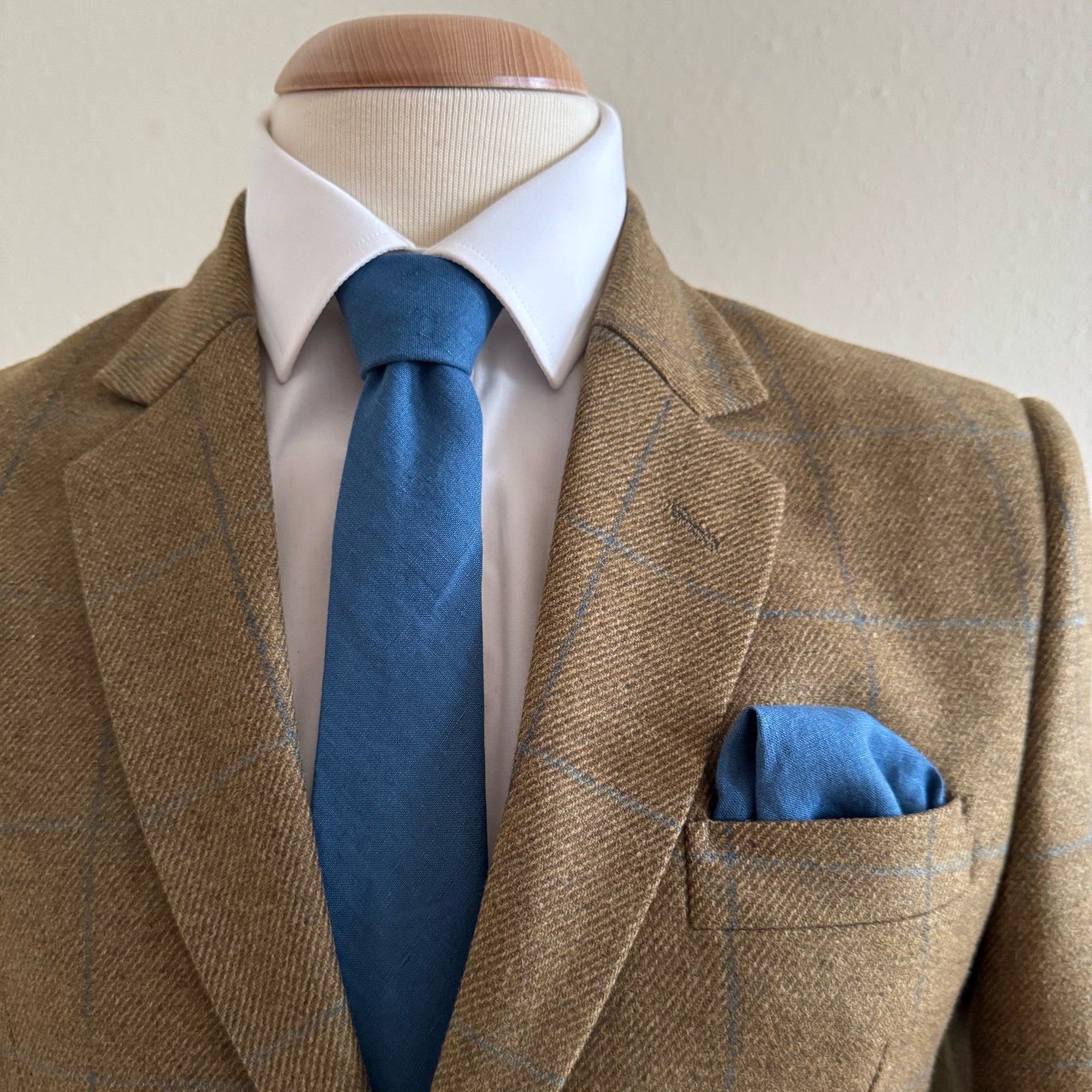Sapphire Blue Tie in Irish Linen handmade by the Belfast Bow Company