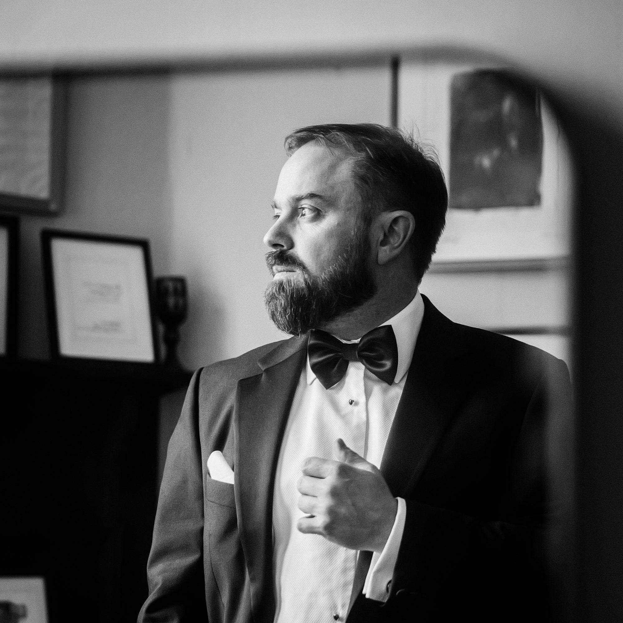Large Black Bow Tie in Belgravia Silk