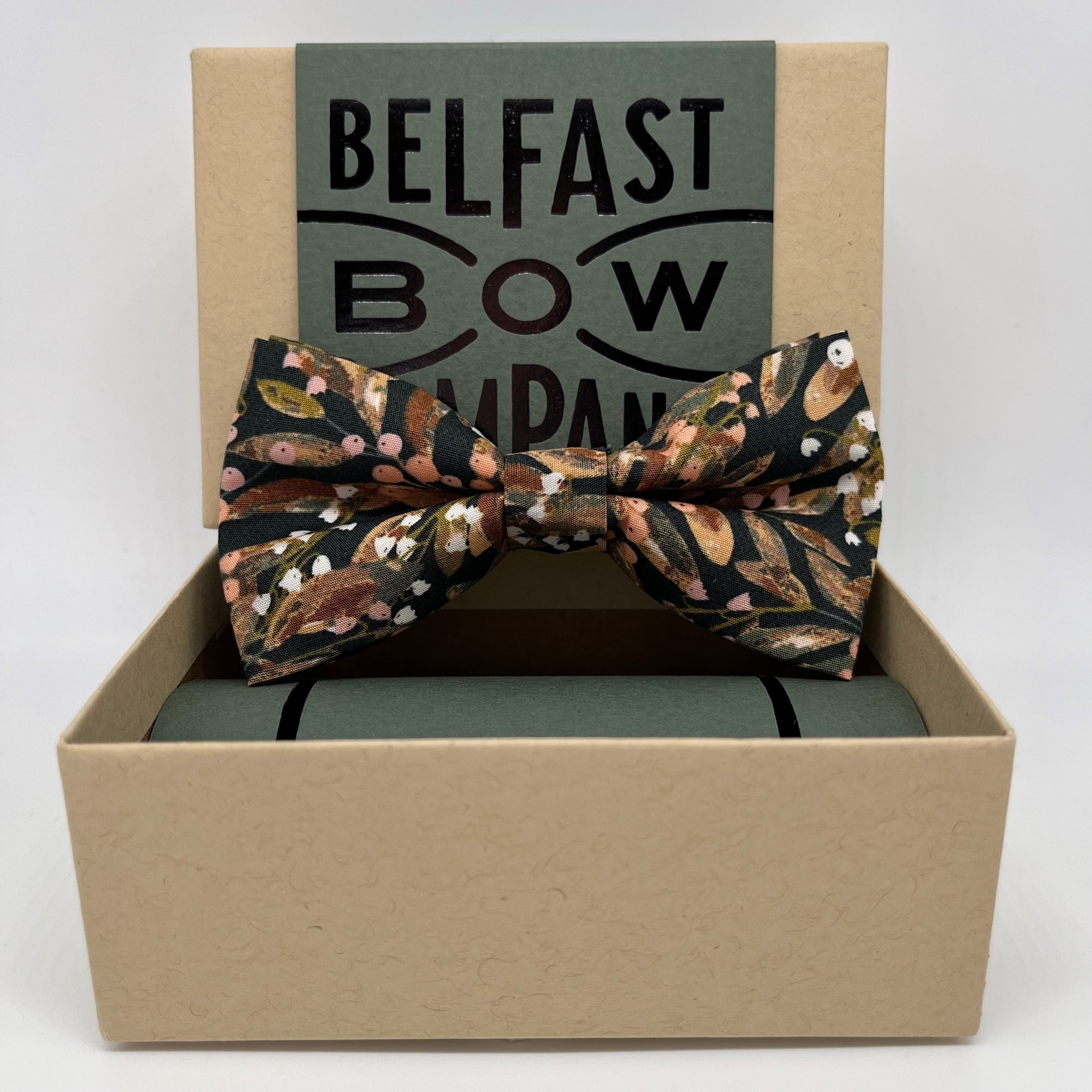 Boho Bloom Bow Tie in Black Woodland Berries