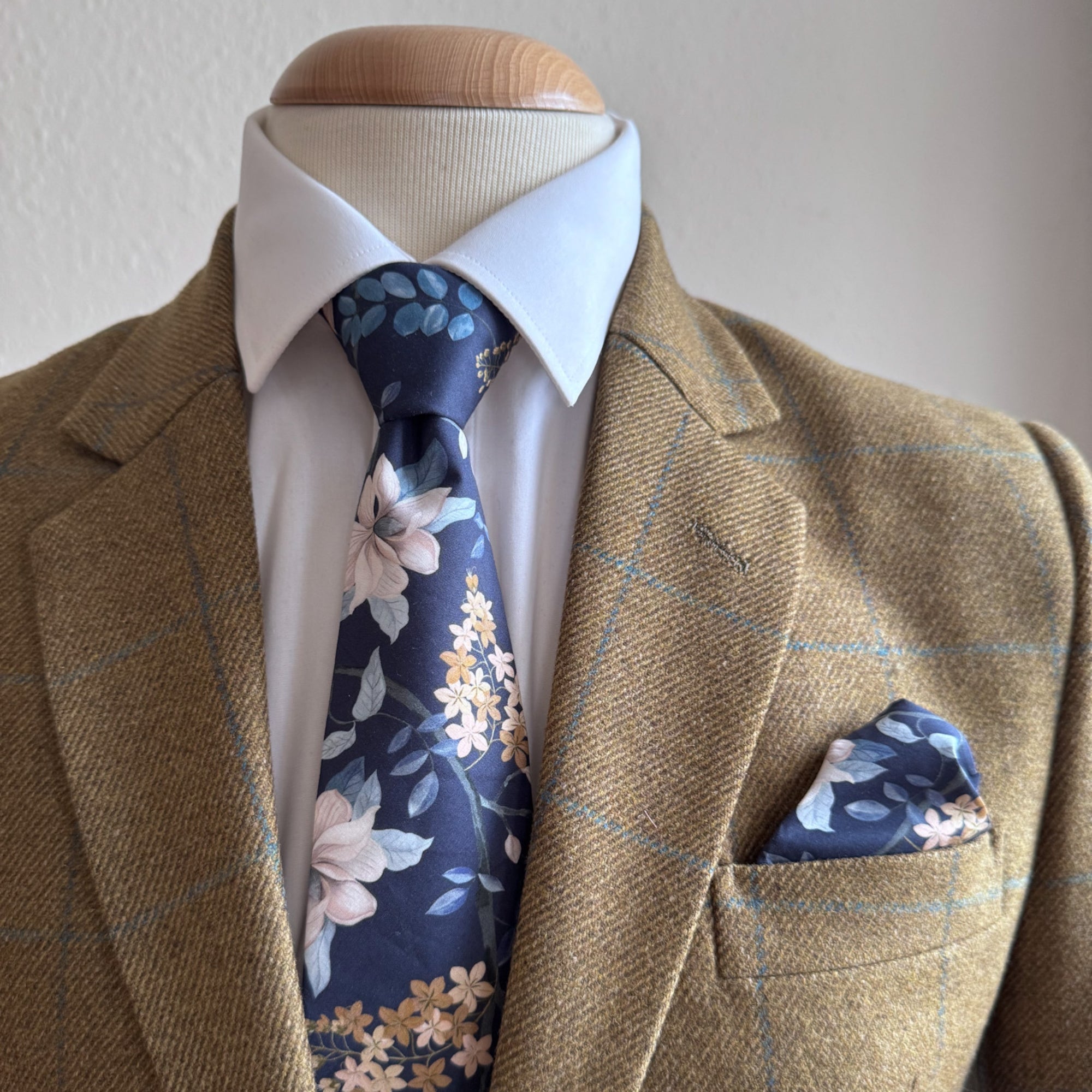 Liberty of London Tie in Navy Trailing Flowers