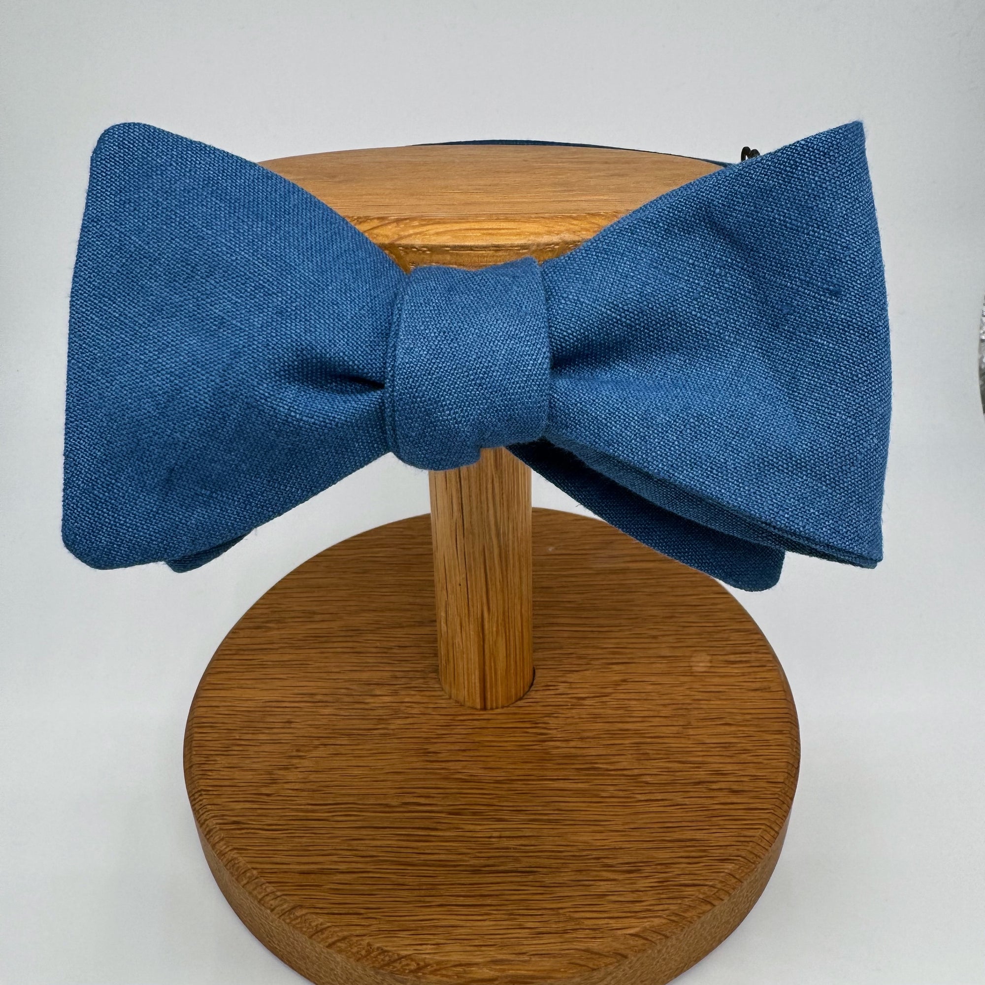 Self-Tie Bow Tie in Peacock Blue Irish Linen