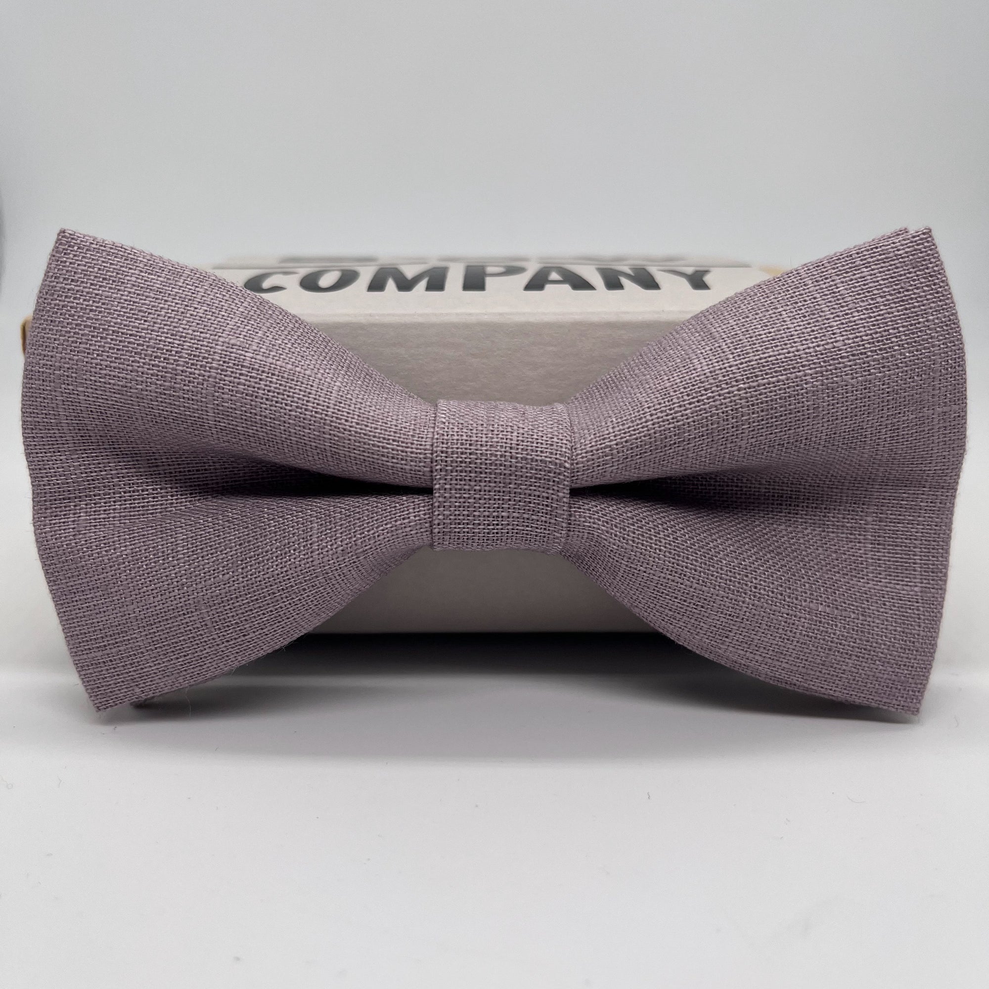 Irish Linen Bow Tie in Mauve Lilac by the Belfast Bow Company