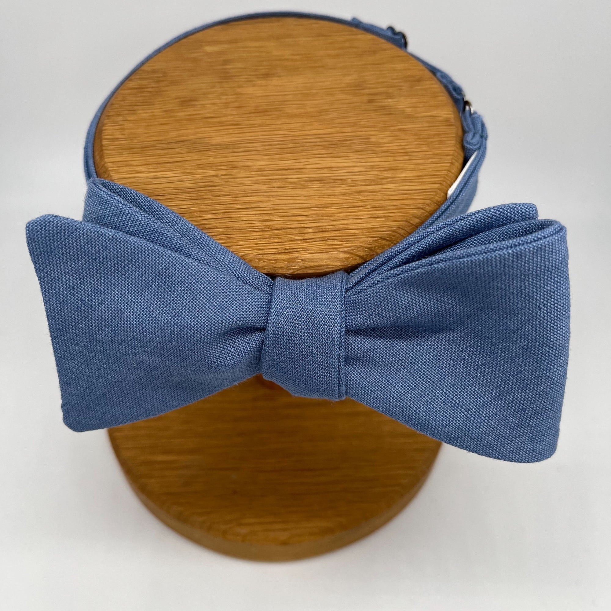 Self-Tie Bow Tie in Slate Blue Irish Linen