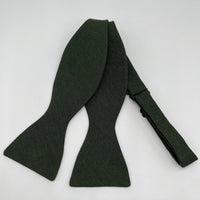 ivy green self-tie bow tie in irish linen by the belfast bow company