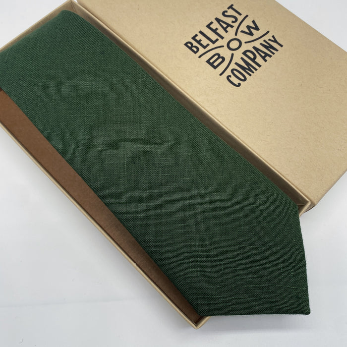 Irish Linen Tie in Brunswick Green by the Belfast Bow Company