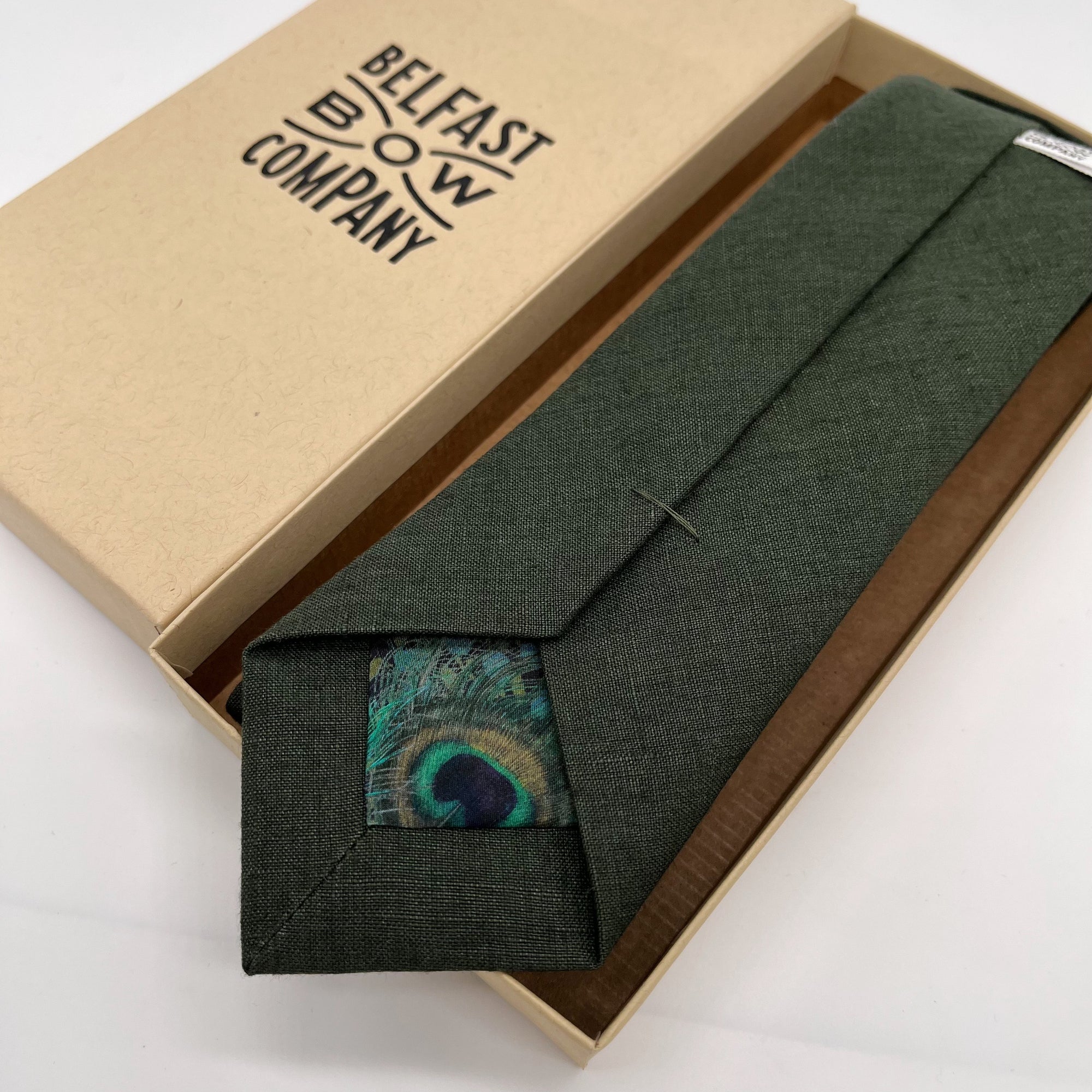 Ivy Green Tie in Irish Linen by the Belfast Bow Company