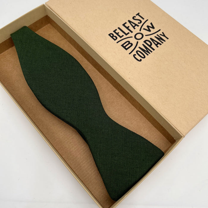 Self-tie bow tie in brunswick green irish linen by the belfast bow company